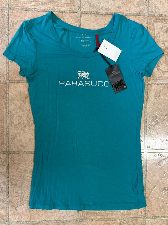 Tops - Parasuco tshirt
